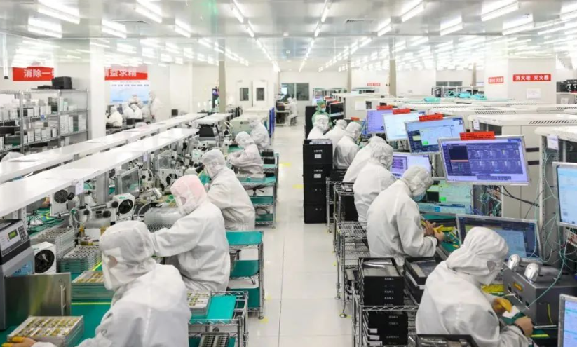 从图文设计到全案代理：广告服务链条的优化路径与实务解析